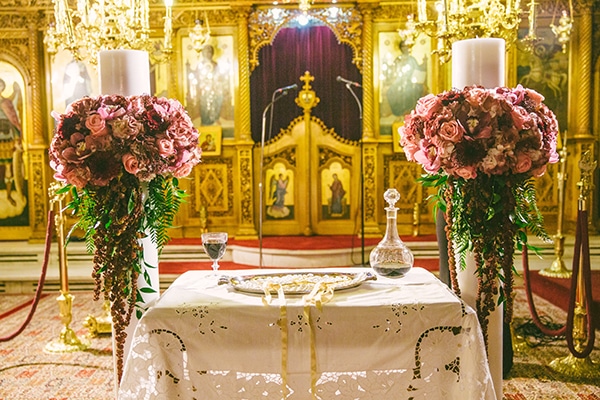 Elegant στολισμος εκκλησιας