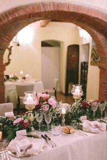 Ρομαντικες ιδεες για στολισμο δεξιωσης