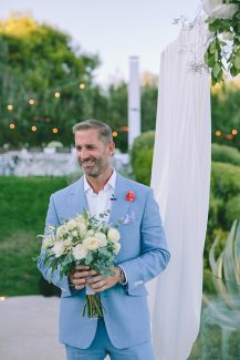 Κοστουμι γαμπρου σε γαλαζιο χρωμα