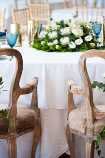 Στολισμος της καρεκλας της νυφης και του γαμπρου