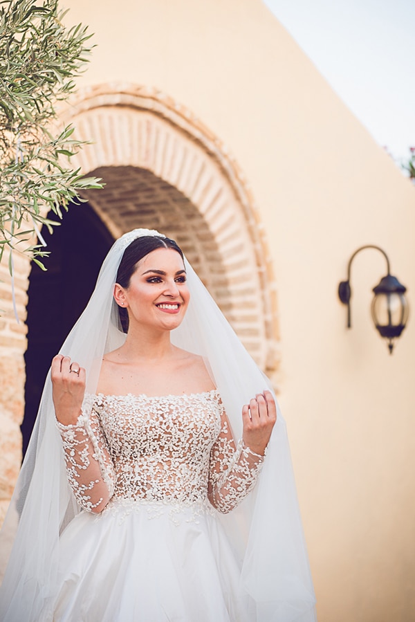 Πεπλο για νυφη