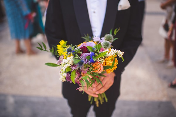 Beautiful bouquets for a summer wedding