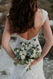 Νυφική ανθοδέσμη με γαϊδουράγκαθα