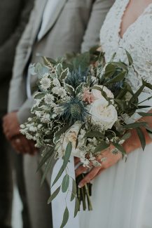 Νυφική ανθοδέσμη με ευκάλυπτο Νυφική ανθοδέσμη με ευκάλυπτο