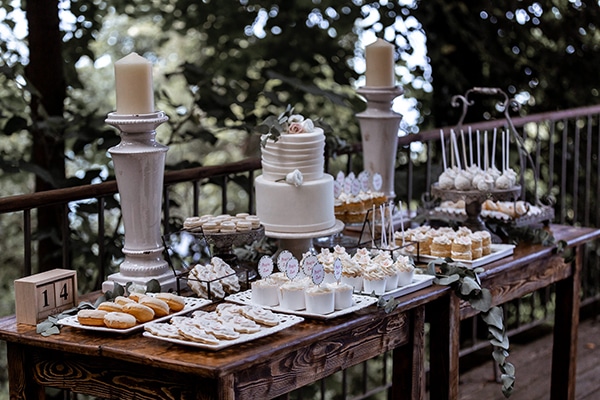 Ιδέες για ενα εντυπωσιακό dessert table γάμου