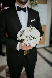 Λευκό νυφικό μπουκέτο