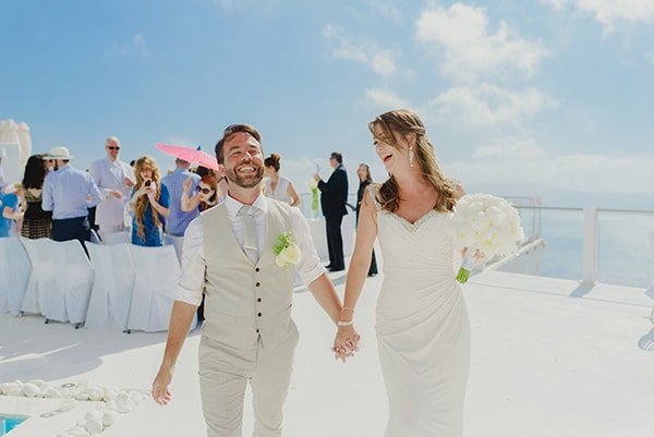 intimate-wedding-minimal-details-santorini_14