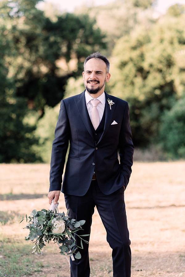 summer-fairytale-wedding-olive-leaves_15