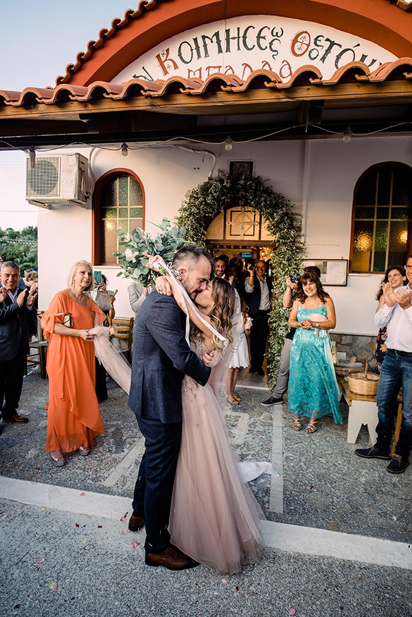 summer-fairytale-wedding-olive-leaves_21