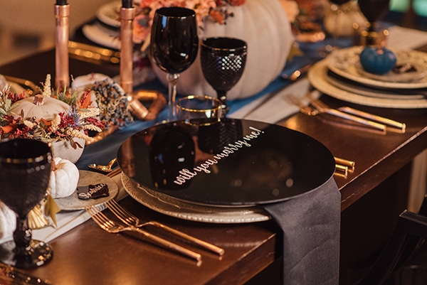 magical-fall-decoration-warm-tones_08