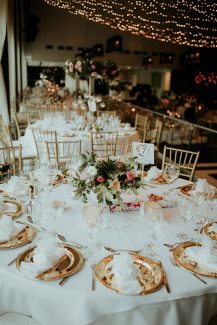 Chic στολισμος δεξιωσης γαμου