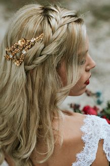 Χρυσο αξεσουαρ για τα μαλλια