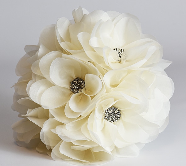 unique-fabric-wedding-flower-bouquets_04