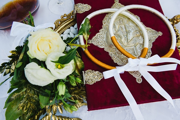 Μοντέρνα στέφανα γάμου Μοντέρνα στέφανα γάμου