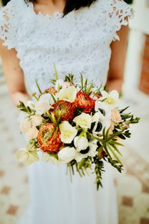 Μοναδική νυφική ανθοδέσμη