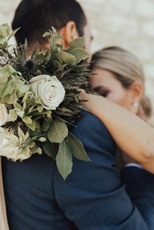 Chic νυφική ανθοδέσμη