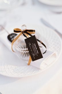 Κρυστάλλινη μπομπονιέρα γάμου Κρυστάλλινη μπομπονιέρα γάμου