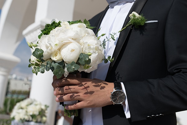 Πανέμορφη νυφική ανθοδέσμη Πανέμορφη νυφική ανθοδέσμη