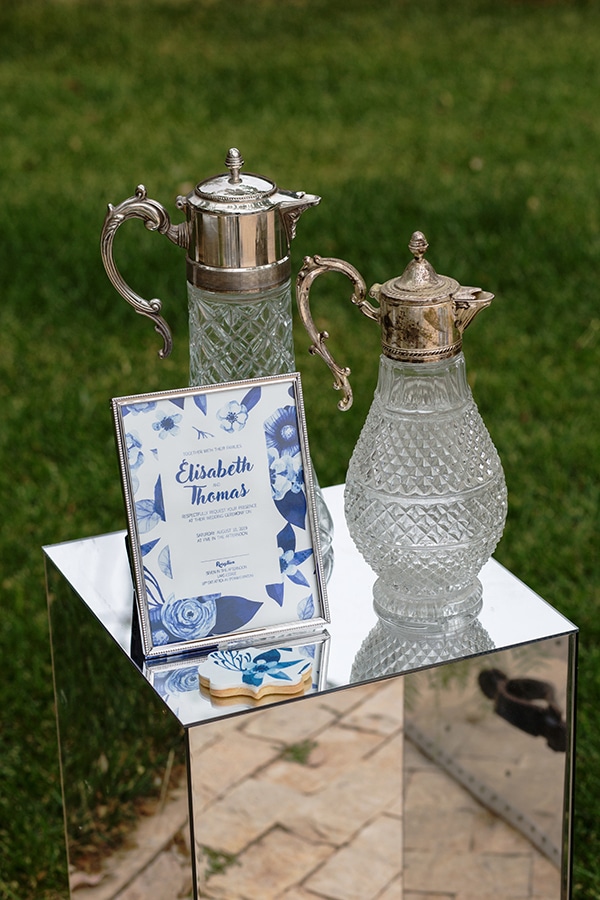 Ομορφο κρυστάλλινο set Ομορφο κρυστάλλινο set