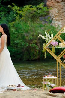 Elegant στολισμος με διακοσμητικο σε σχημα ρομβου Elegant στολισμος με διακοσμητικο σε σχημα ρομβου