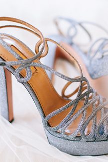 Λαμπερά νυφικά παπούτσια Λαμπερά νυφικά παπούτσια