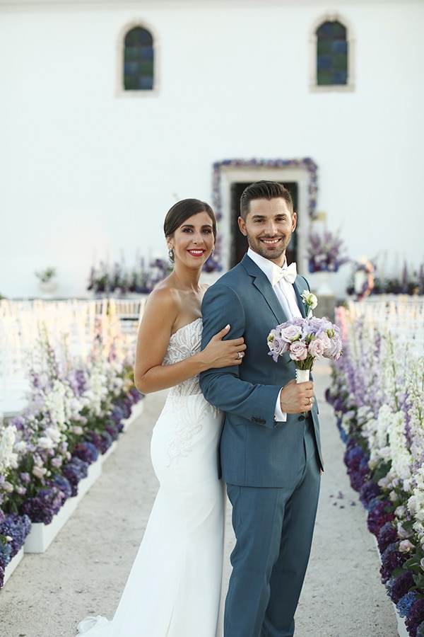 Νυφική ανθοδέσμη σε μωβ αποχρώσεις