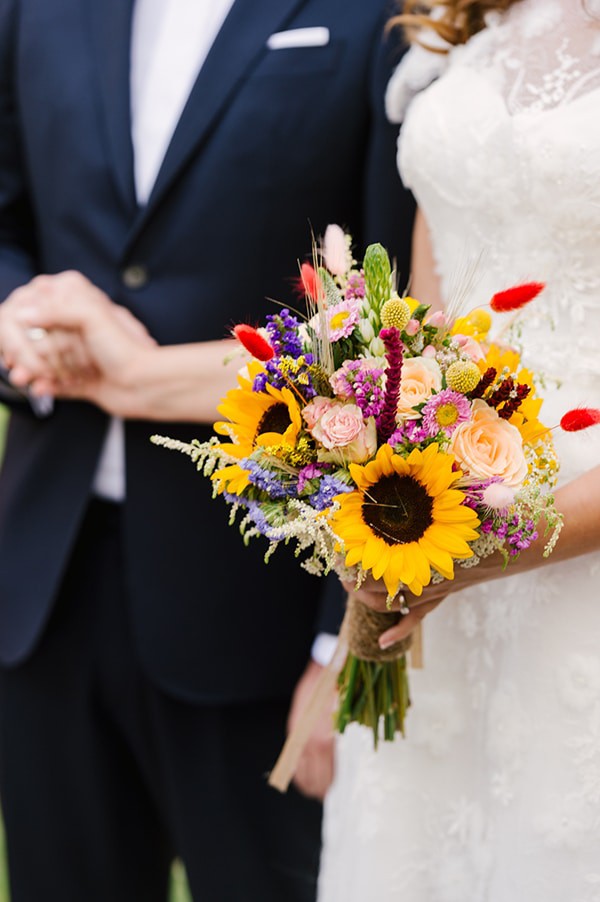 Boho νυφική ανθοδέσμη με ηλίανθους