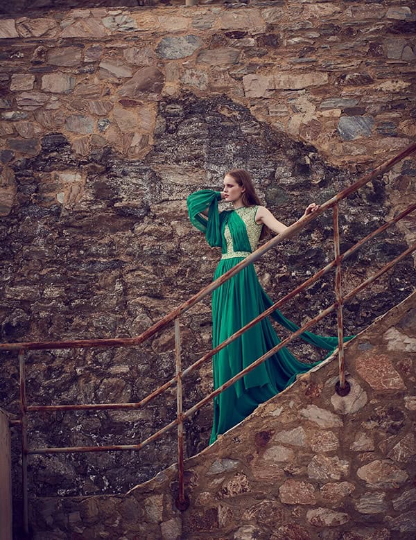 dreamy-bohemian-creation-unique-looks-costarellos_18