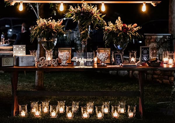 romantic-garden-wedding-ideas-decoration-many-candles-rustic-details_10