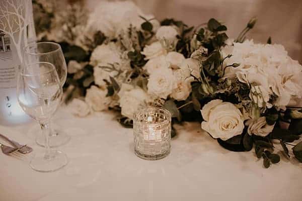 beautiful-summer-wedding-paphos-lush-flower-design-romantic-details_19