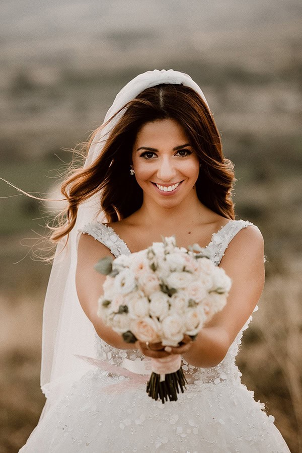 beautiful-summer-wedding-pink-white-hues_03