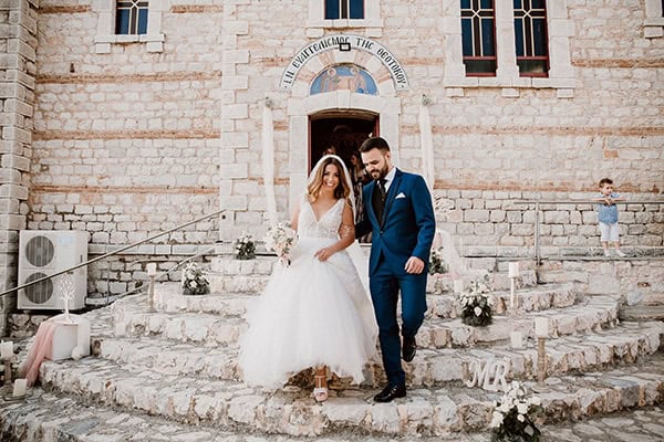 beautiful-summer-wedding-pink-white-hues_25