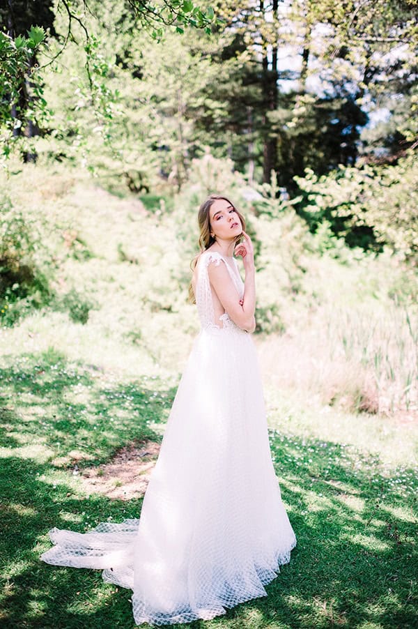 dreamy-wedding-dresses-eni-angelique-boho-chic-look_05