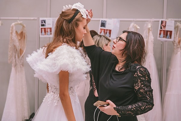 fashion-show-presentation-complice-stalo-theodorou-2020_03