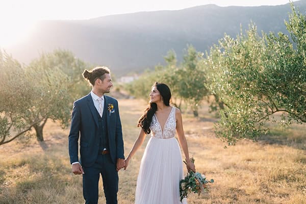 gorgeous-summer-wedding-kozani-peach-hues-bohemian-details_05
