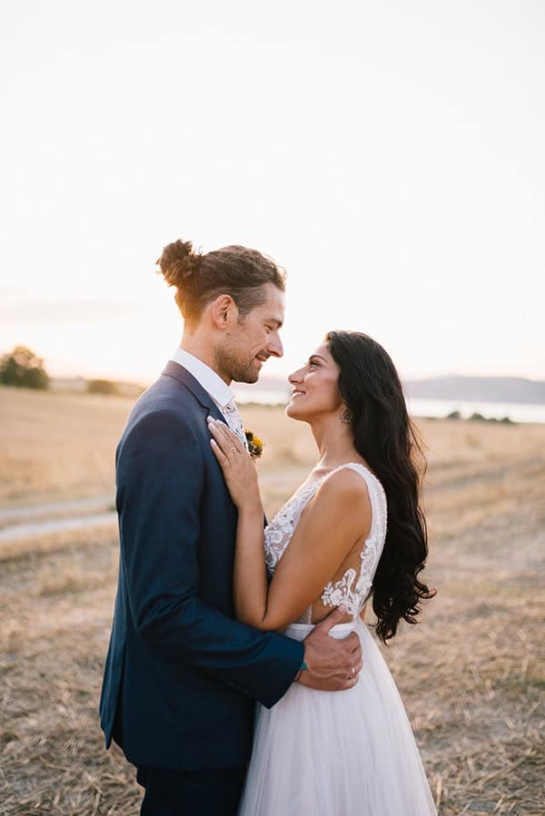 gorgeous-summer-wedding-kozani-peach-hues-bohemian-details_46