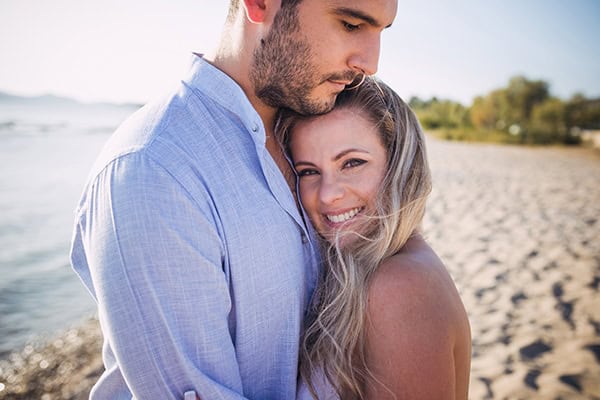 romantic-engagement-shoot-beach_02