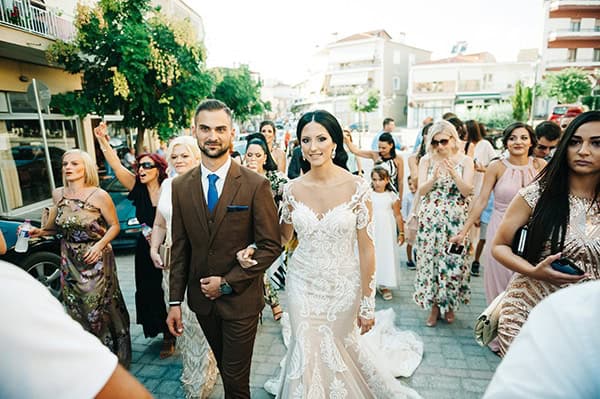 romantic-fall-wedding-kozani-white-hues_13