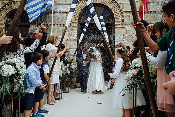 romantic-spring-wedding-geometric-details-corfu_25