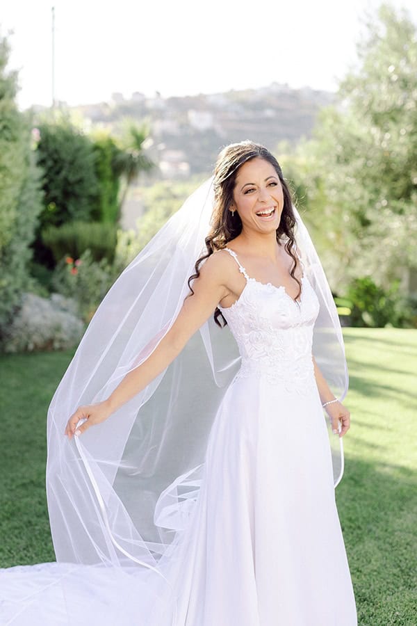 romantic-summer-wedding-athens-olive-brunches_11