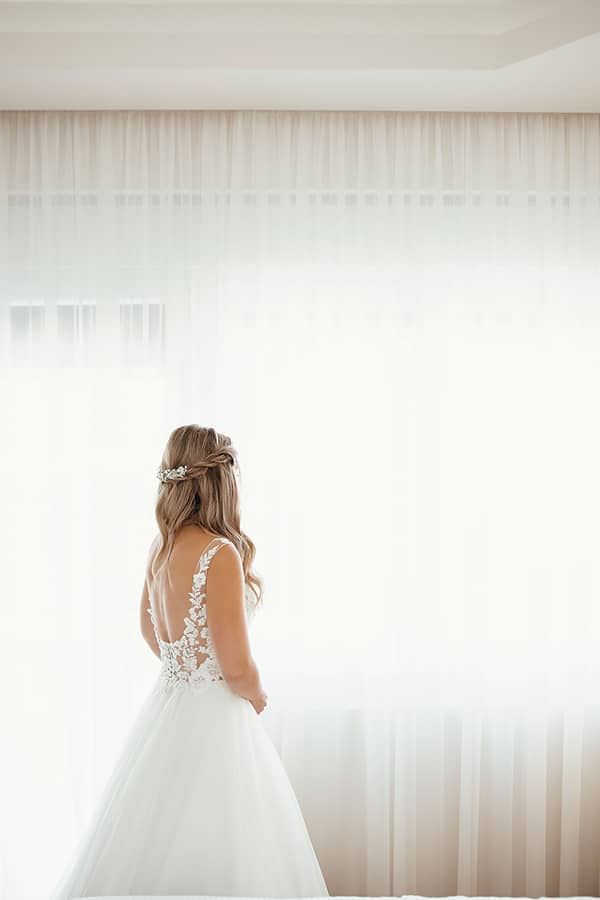 summer-wedding-kavala-olive-pastel-hues_10