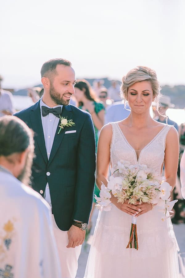 tropical-theme-summer-wedding-dreamy-view-anavisos_19