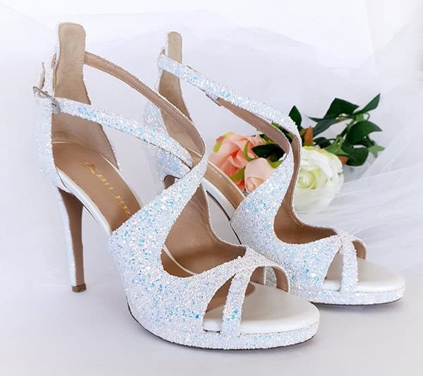 unique-chic-shoes-bridal-look-bilero_08