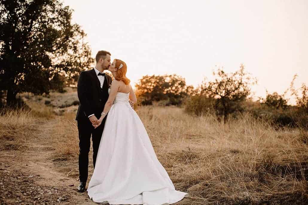 Υπέροχη next day φωτογράφιση στη φύση με φόντο ένα μαγευτικό ηλιοβασίλεμα | Αθανασία & Χρήστος