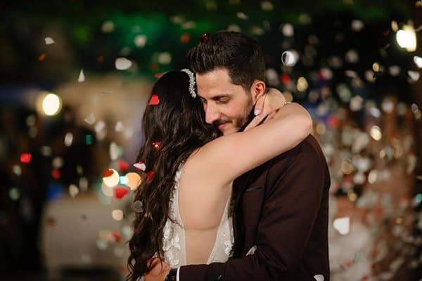 beautiful-summer-wedding-village-rustic-details_16