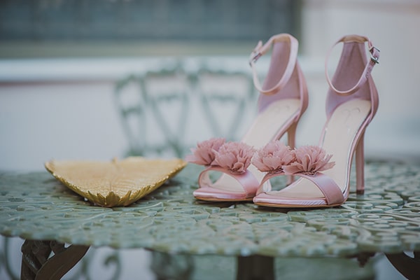 bloomed-summer-wedding-fuchsia-blue-hues_05