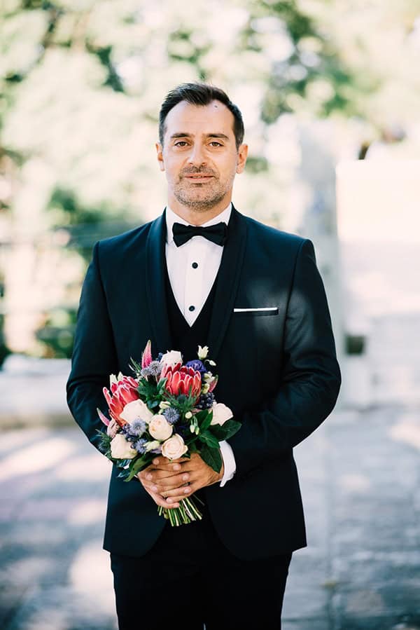 Ρομαντική νυφική ανθοδέσμη με πρωτέα Ρομαντική νυφική ανθοδέσμη με πρωτέα