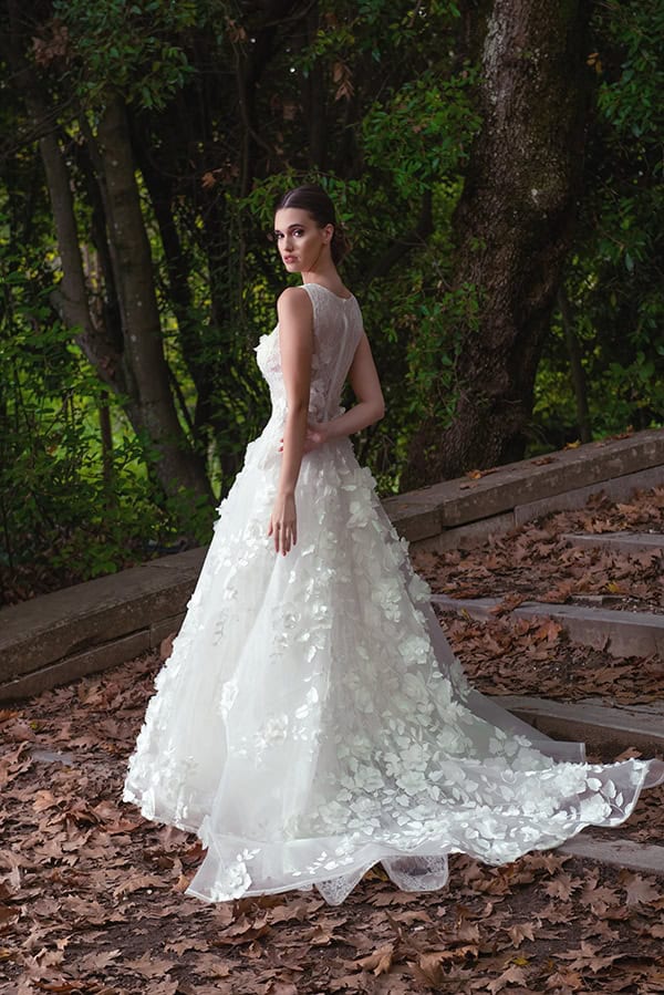 fairytale-bridal-collection-princess-look_02