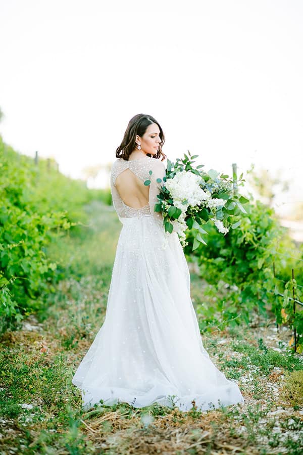 gorgeous-spring-wedding-lefkara-dusty-blue-details_03