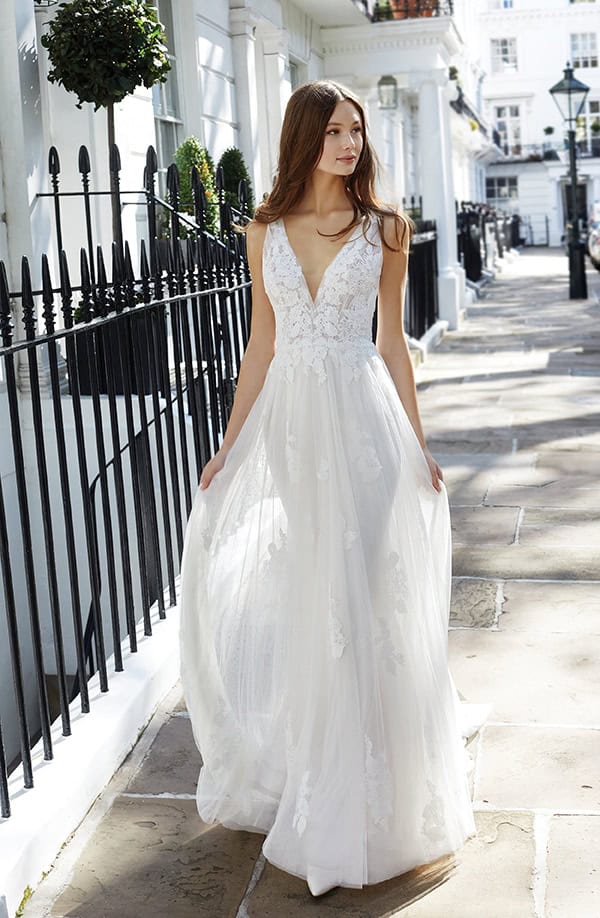 montern-justn-alexander-wedding-dresses-adore_00